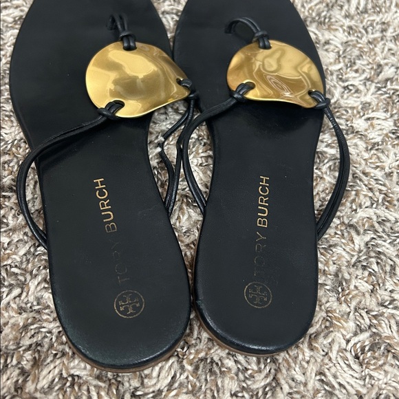 Tory Burch “Patos” Black and Gold Sandals Sz 8 1/2 - Picture 7 of 11